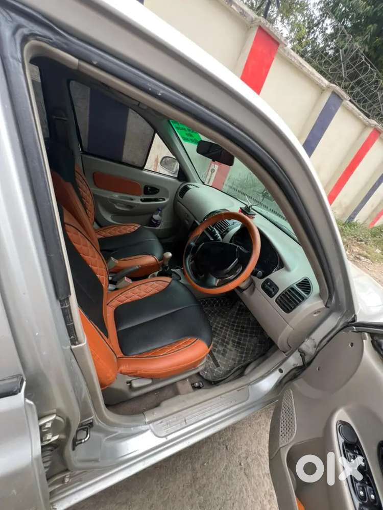 Hyundai Accent 2012