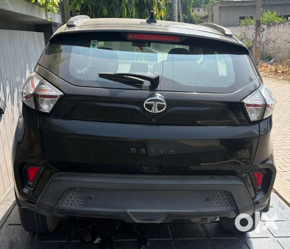 Tata Nexon 1.2 2023 Dark Edition