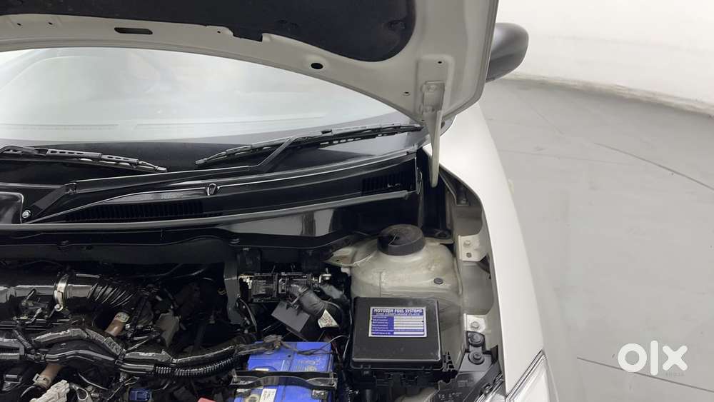 Maruti Suzuki Swift Lxi 2018, 2023, Cng & Hybrids