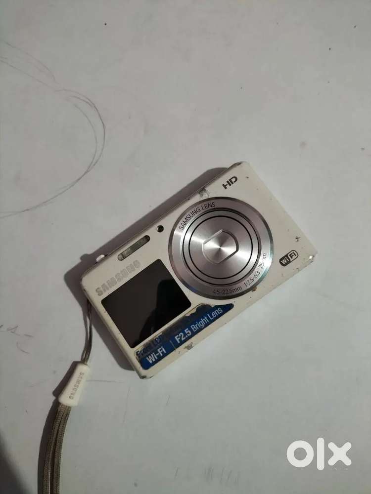 SAMSUNG HDR V150F
