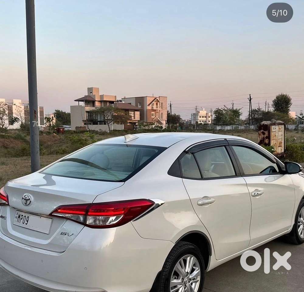 Toyota Yaris 2018 Petrol Well Maintained 92946