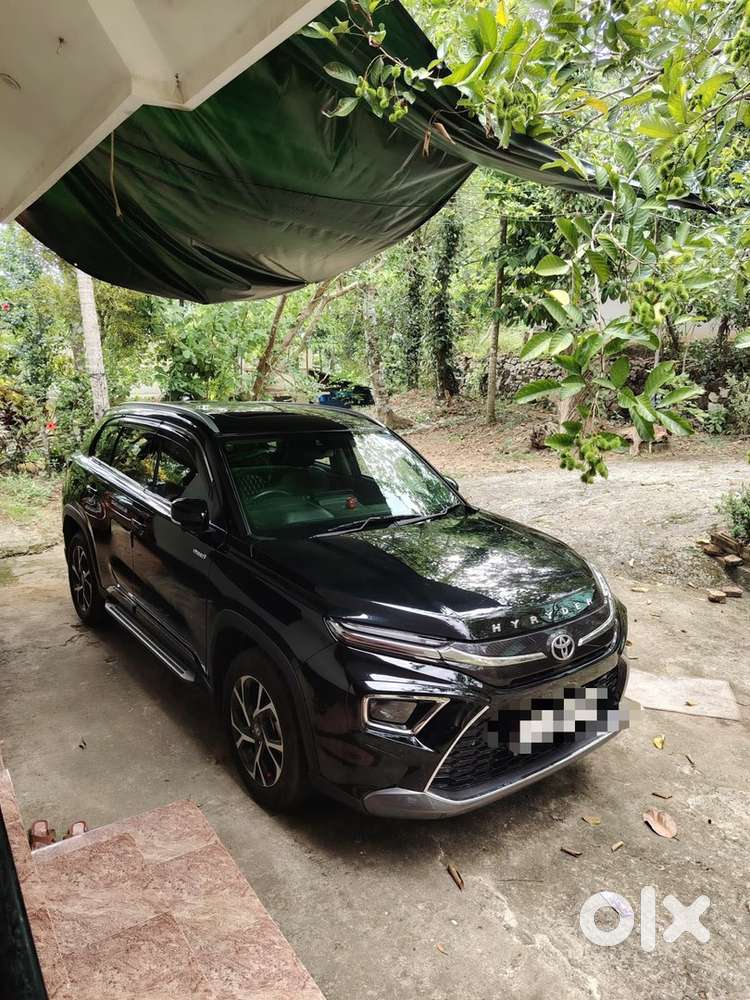Toyota Urban Cruiser Hyryder 2024 Well Maintained