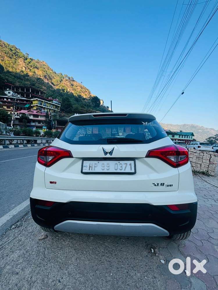 Mahindra Xuv300 W8, 2023, Petrol