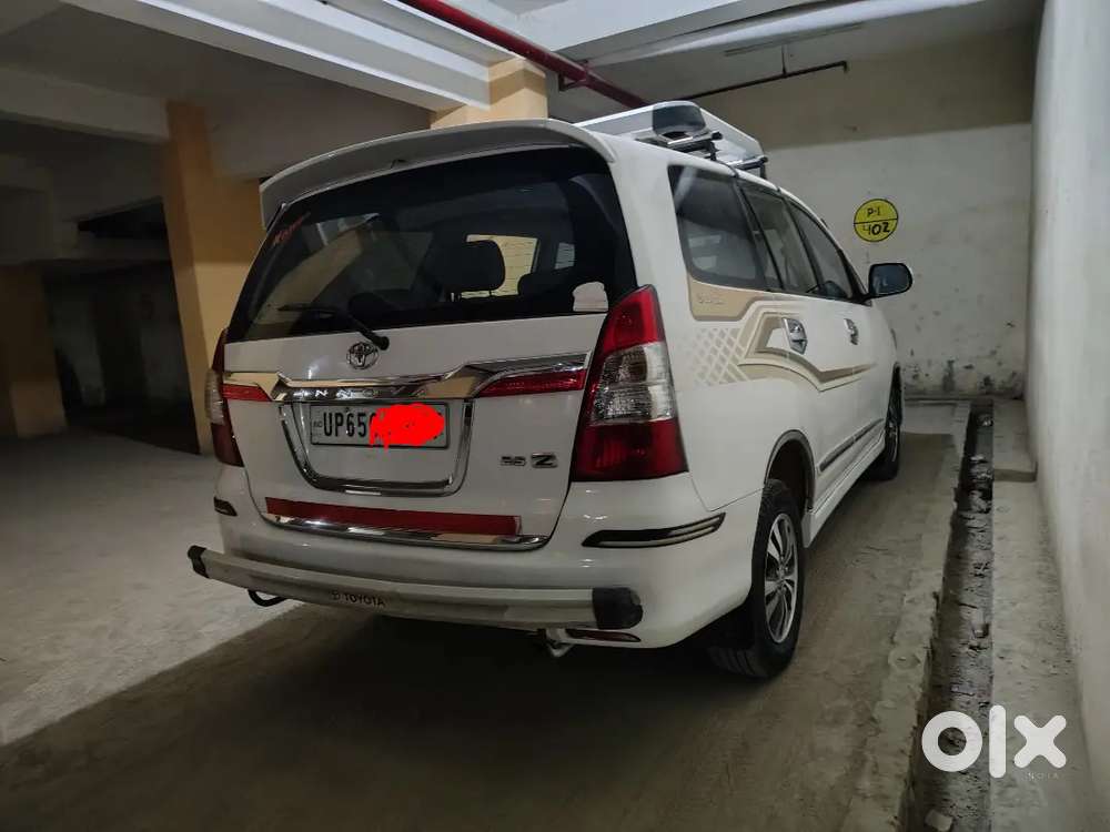 Toyota Innova 2015 Diesel Well Maintained