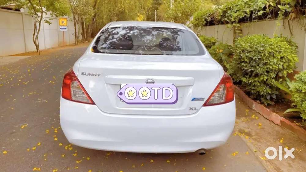 Nissan Sunny 2011,/12/petrol 52000 Km Driven