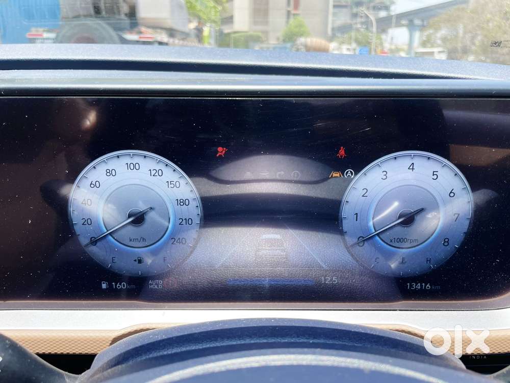 Hyundai Alcazar 2.0 Signature (o) Petrol At 7 Str, 2025, Petrol