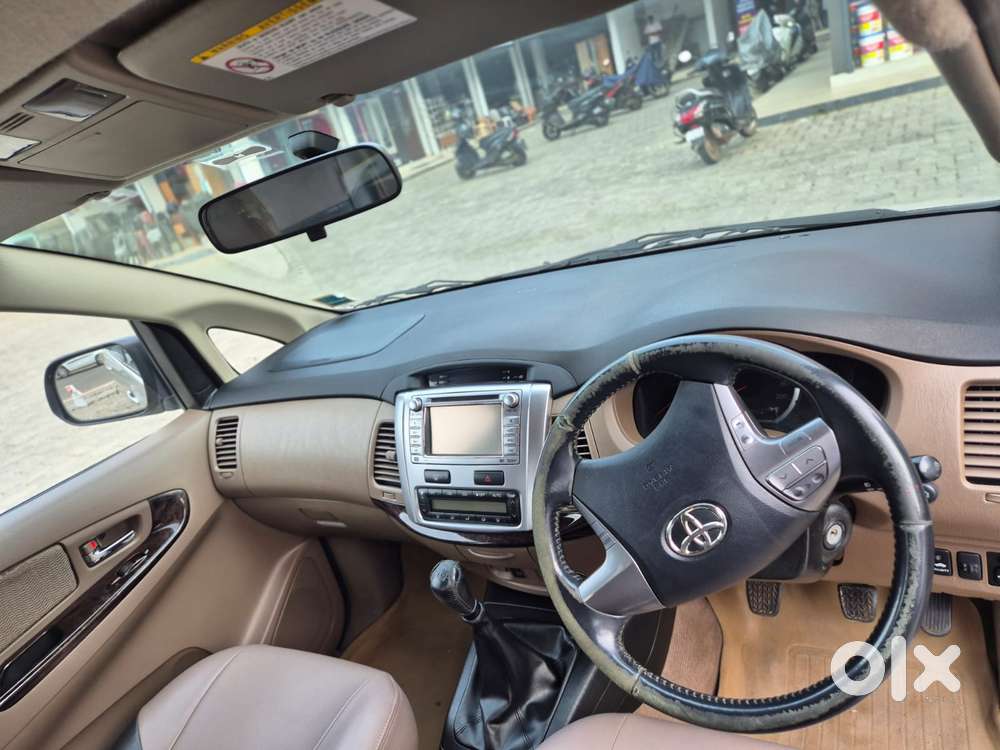 Toyota Innova 2.5 V 7 Str, 2015, Diesel