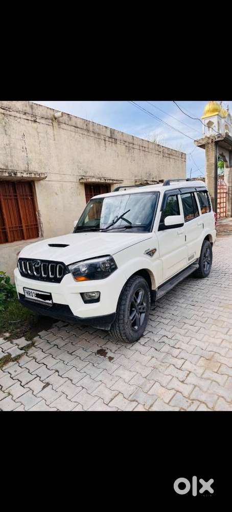 Mahindra Scorpio S6 Plus, 2017, Diesel