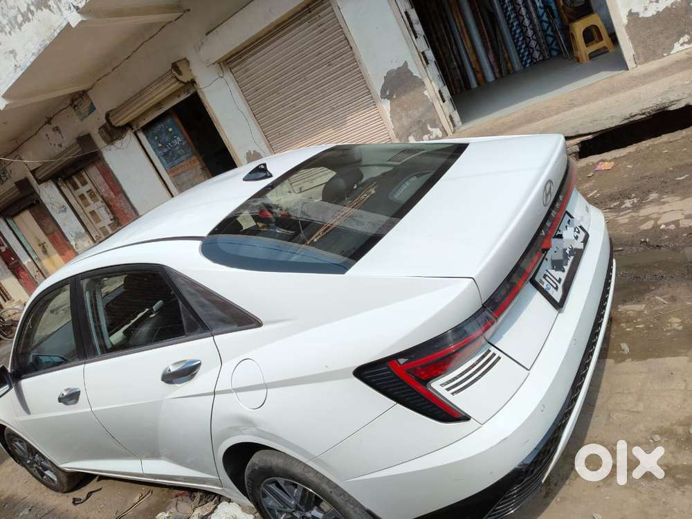 Hyundai Verna 1.5 Sx Petrol Mt, 2024, Petrol