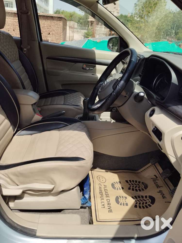 Maruti Suzuki Ertiga Zxi (o) Cng [2022-2023], 2022, Cng & Hybrids