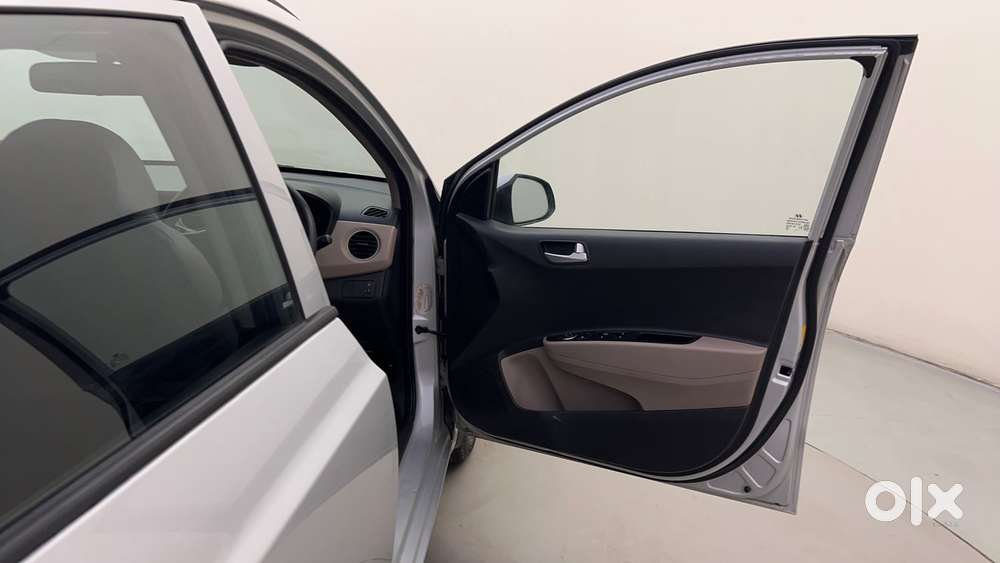 Hyundai Grand I10 [ ] 1.2 Kappa Vtvt Sportz At, 2018, Petrol