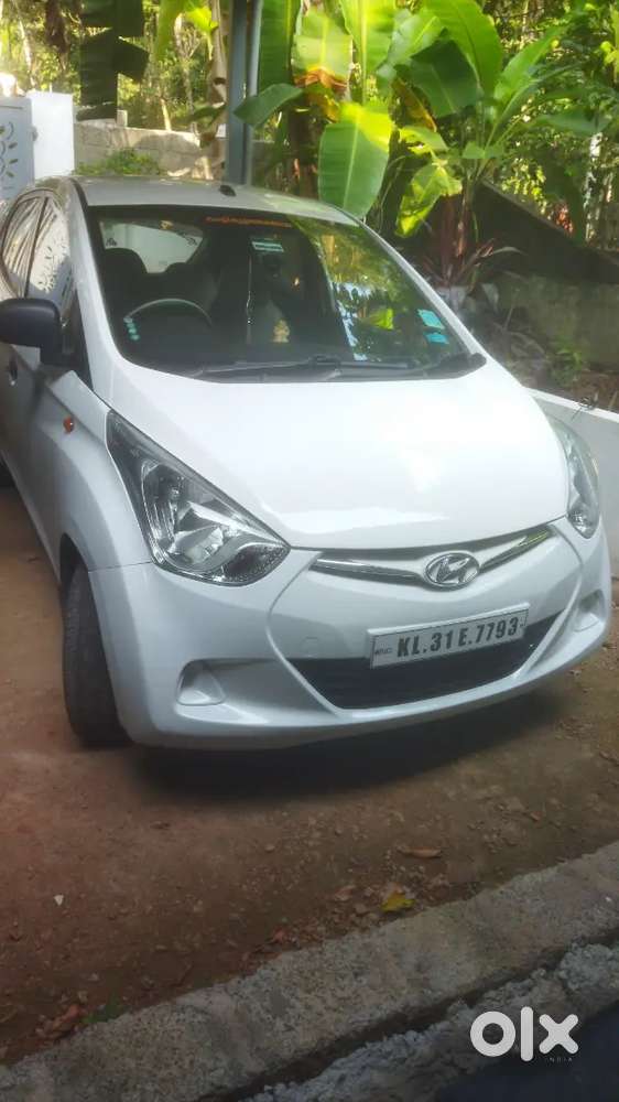 Hyundai Eon 2012 Petrol Well Maintained