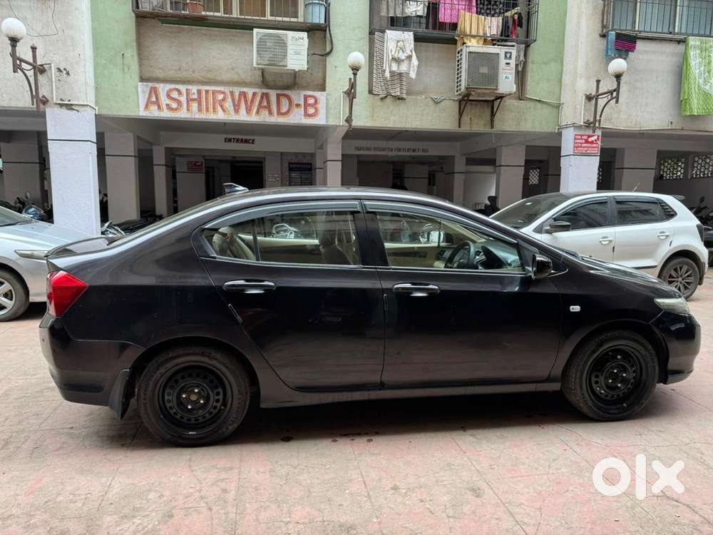 Honda City 2013 Cng & Hybrids Well Maintained