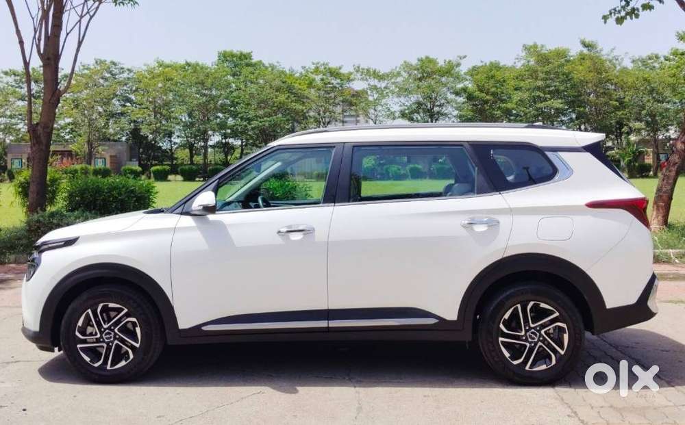 Kia Carens 1.4 Luxury Plus 6 Str, 2023, Petrol