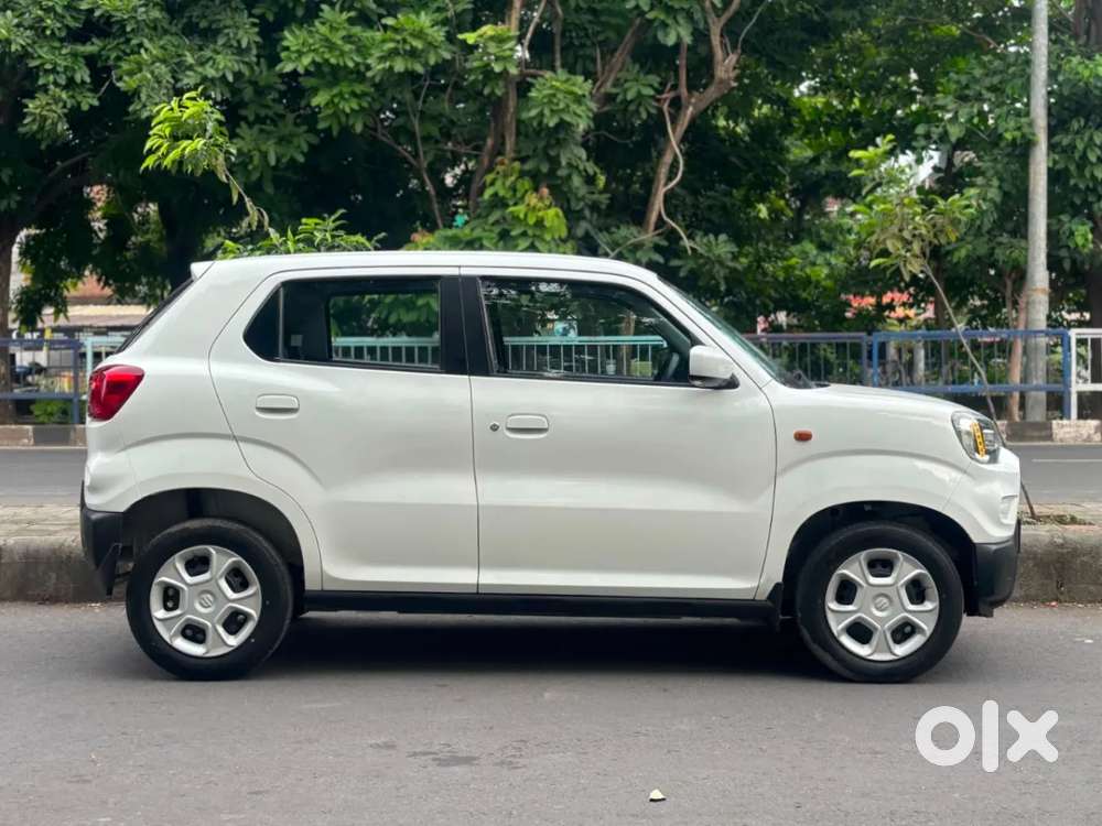 Maruti Suzuki S-presso Vxi Plus Amt, 2020, Petrol