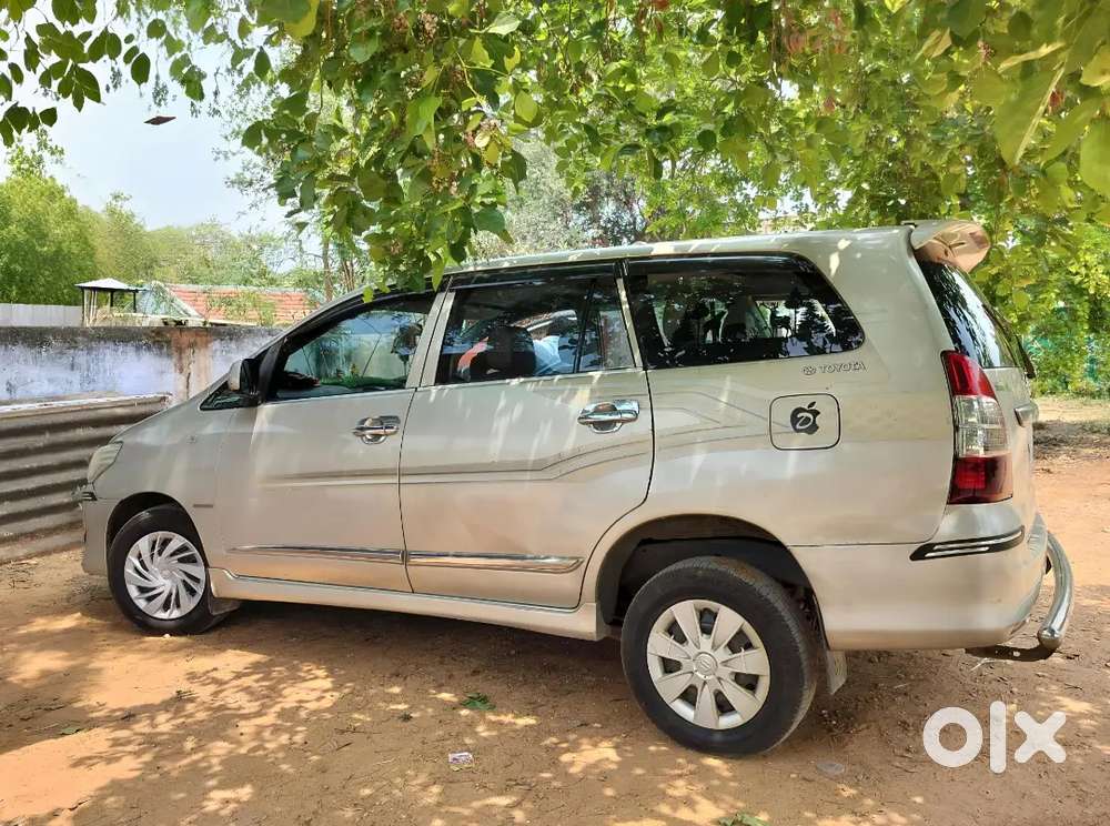 Toyota Innova 2013 Diesel 133000 Km Driven
