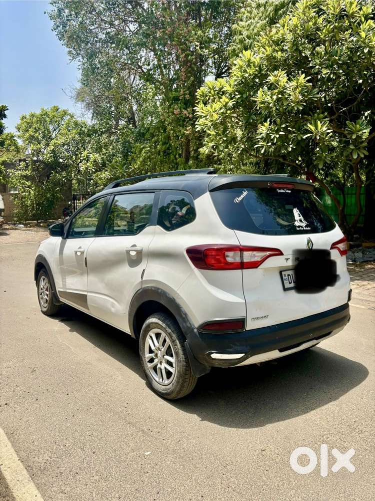 Renault Triber Rxt, 2022, Petrol