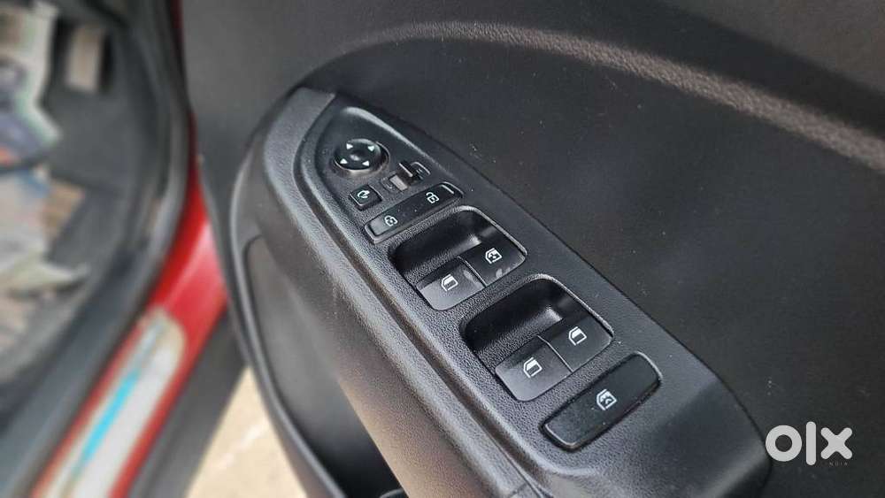 Hyundai Venue Sx Plus Turbo Dct, 2019, Petrol