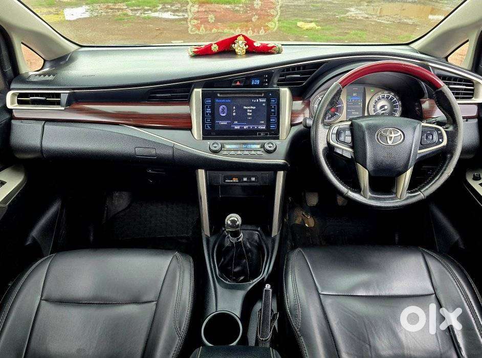 Toyota Innova Crysta 2.4 V, 2017, Diesel
