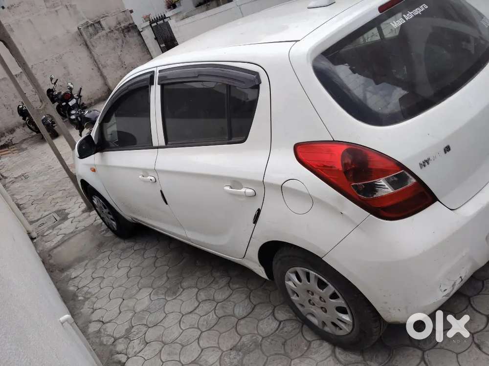 Hyundai I20 2010 Cng & Hybrids 69000 Km Driven