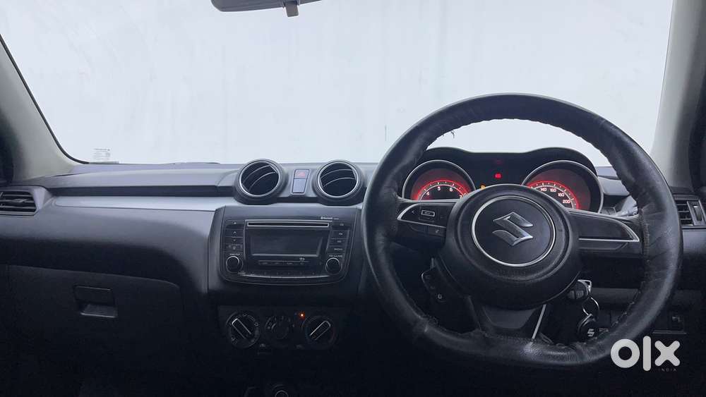 Maruti Suzuki Swift Amt Vvt Vxi, 2018, Petrol