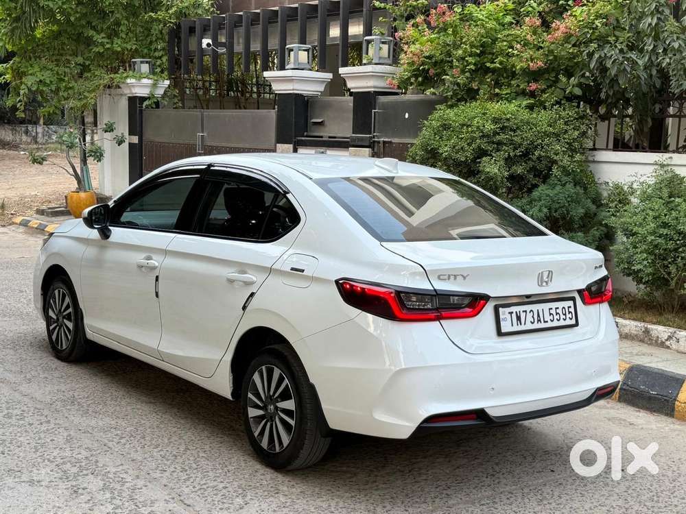 Honda City V Mt Sunroof, 2025, Petrol