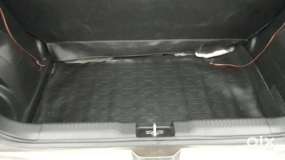 Maruti Suzuki Swift Amt Vxi, 2019, Petrol