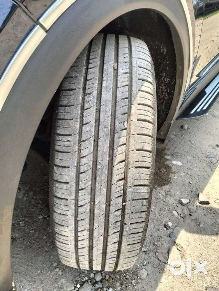 Mahindra Xuv700 2.2 Ax 7 Diesel At Luxury Pack Str, 2023, Diesel