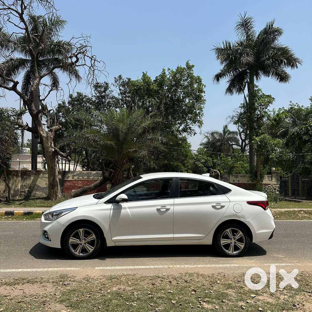 Hyundai Verna 1.6 Sx (o) Vtvt Se, 2018, Petrol