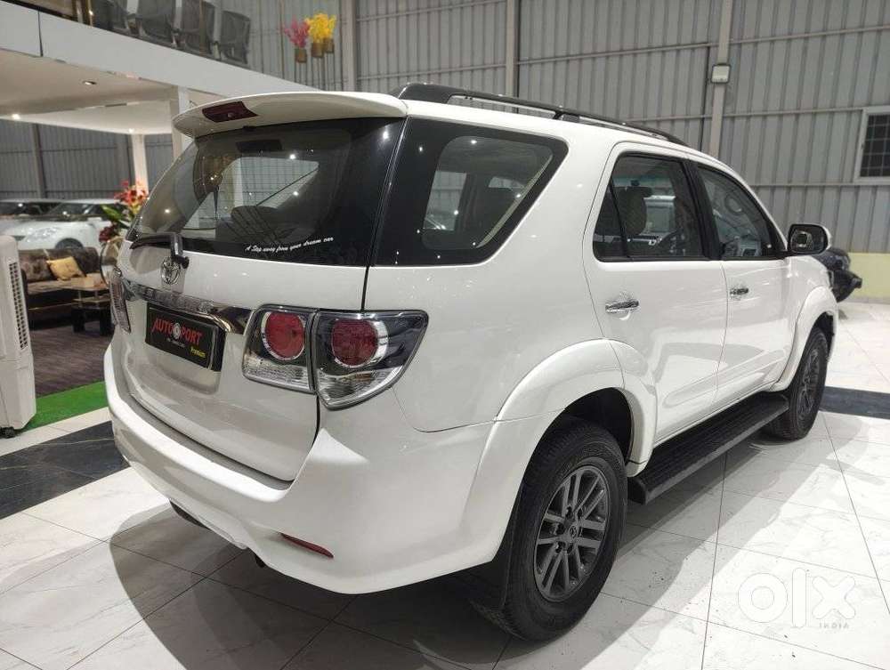 Toyota Fortuner 3.0 4x2 Mt, 2015, Diesel