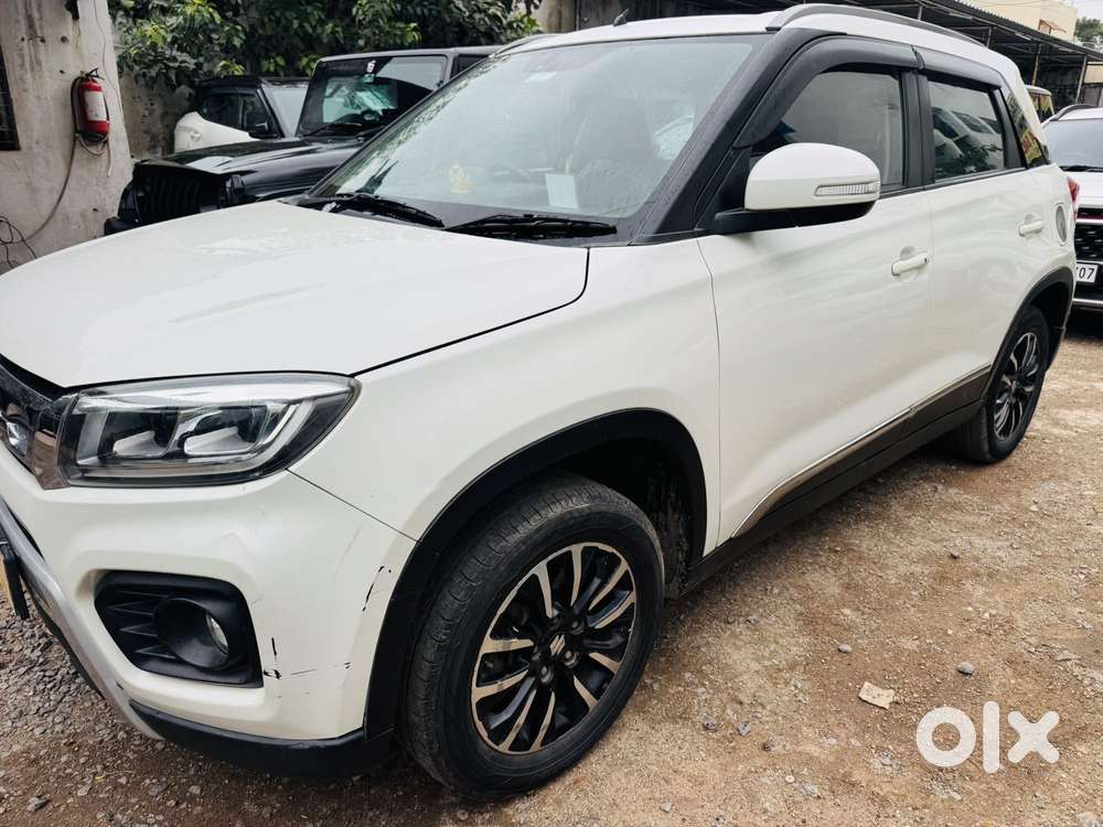 Maruti Suzuki Brezza 1.5 Zxi Plus Smart Hybrid, 2021, Petrol