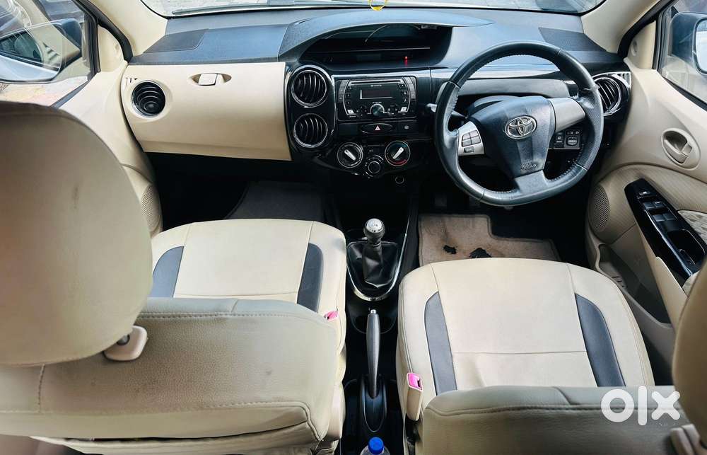 Toyota Etios Liva Xv, 2019, Petrol