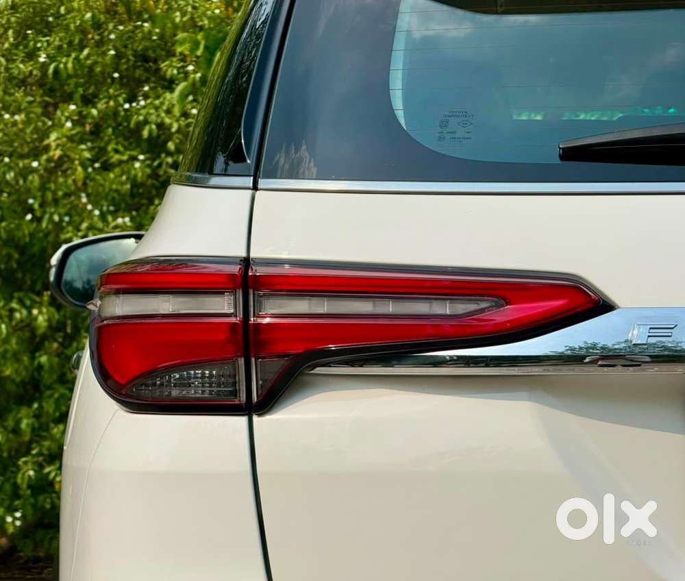 Toyota Fortuner 4x2 At 2.7 Petrol, 2022, Petrol