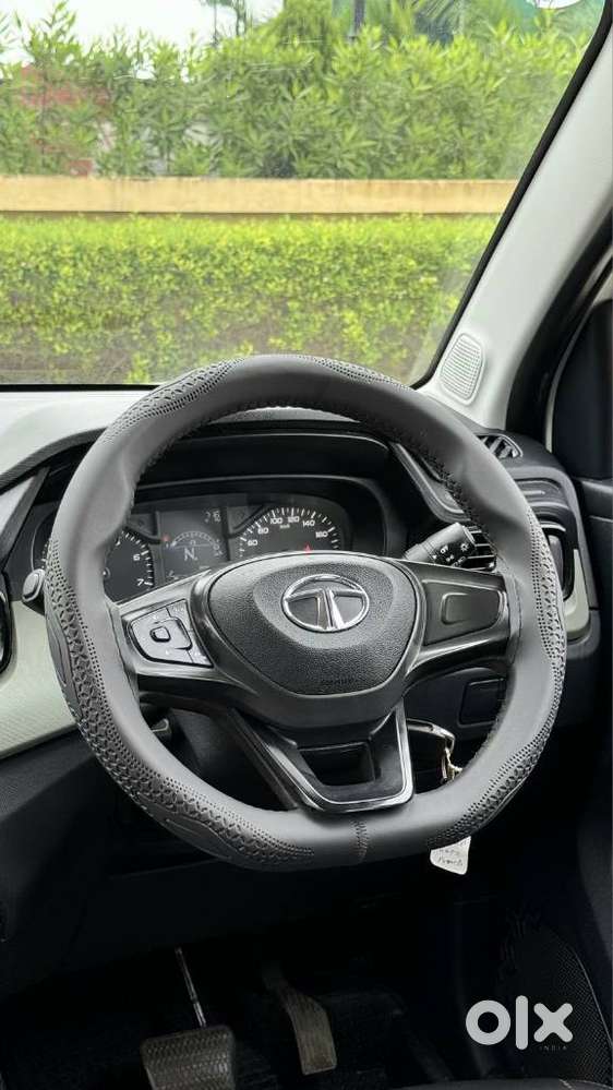 Tata Punch Adventure Amt, 2022, Petrol