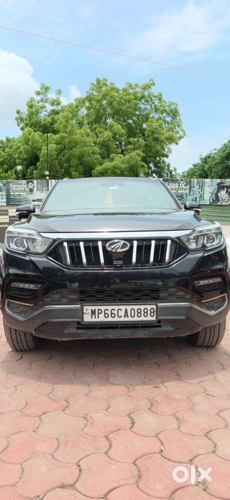 Mahindra Alturas G4 4x2 At, 2019, Diesel