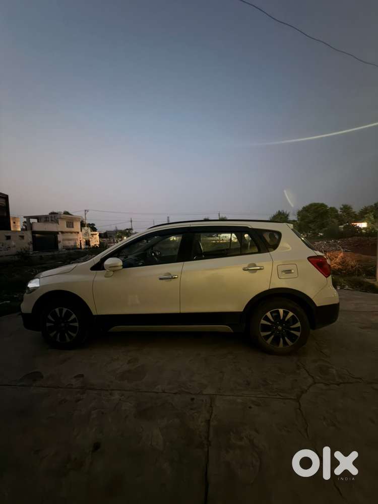 Maruti Suzuki S Cross 2017 Diesel Well Maintained