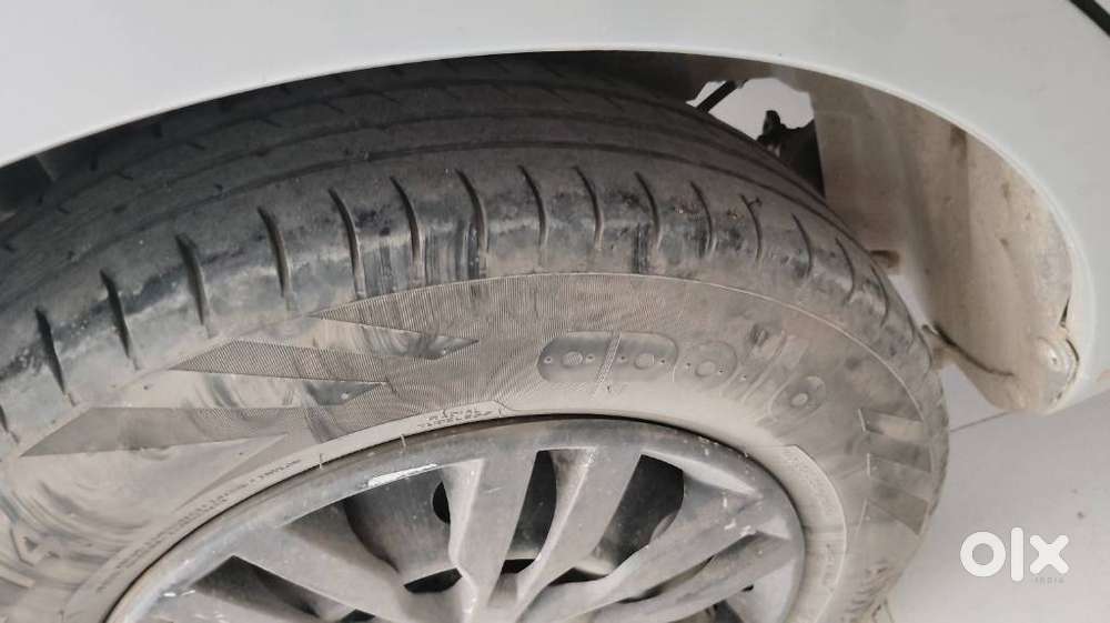 Maruti Suzuki Swift Dzire Vdi Bsiv, 2013, Diesel