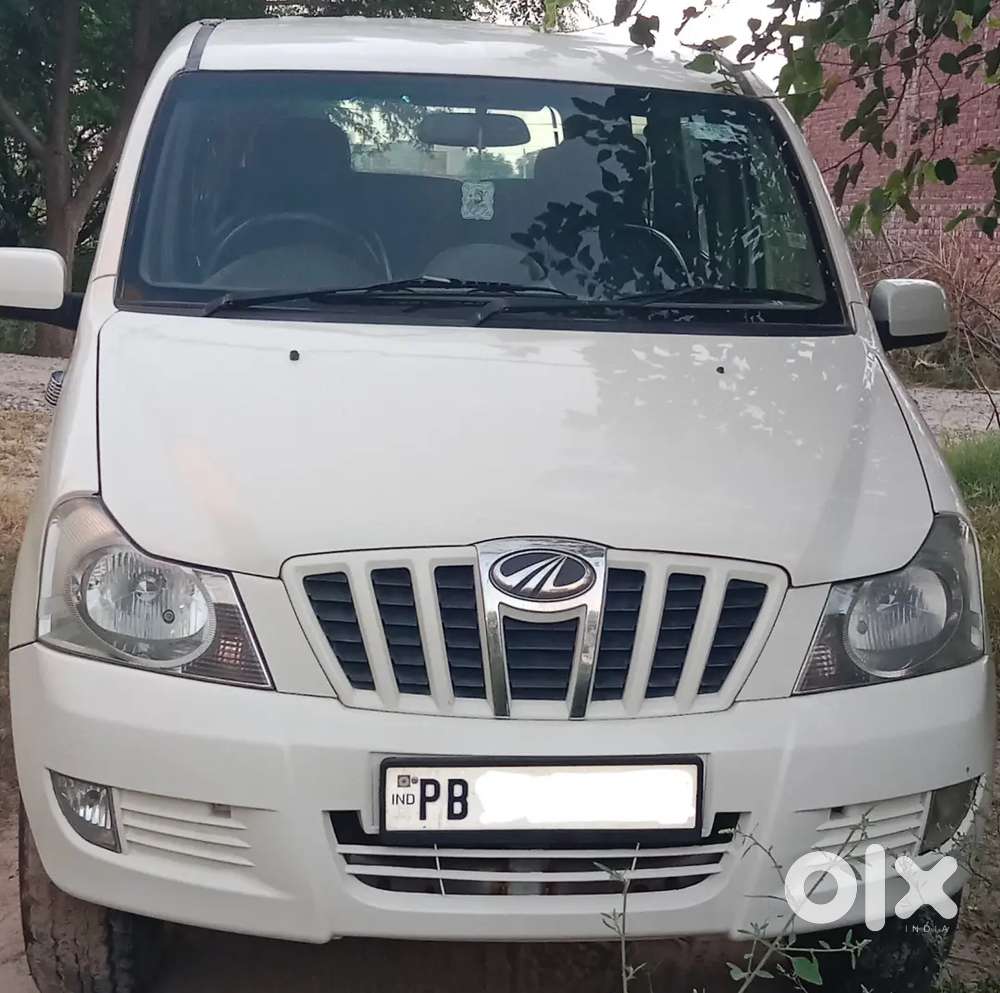 Mahindra Xylo 2010
