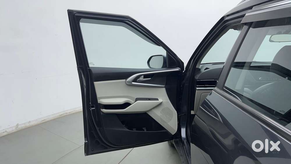 Kia Carens 1.5 Prestige 7 Str, 2024, Petrol