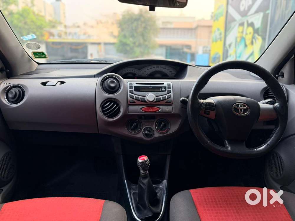 Toyota Etios 2010-2012 Vx, 2011, Petrol