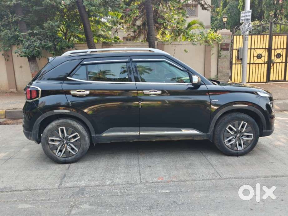 Hyundai Venue 1.0 S (o) Turbo Dct, 2025, Petrol