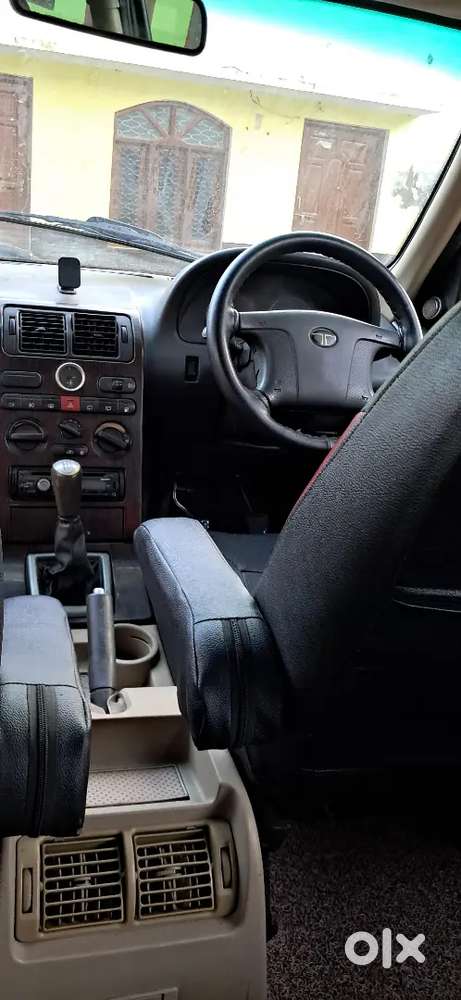 Tata Safari 2010 December Registration Diesel Well Maintained