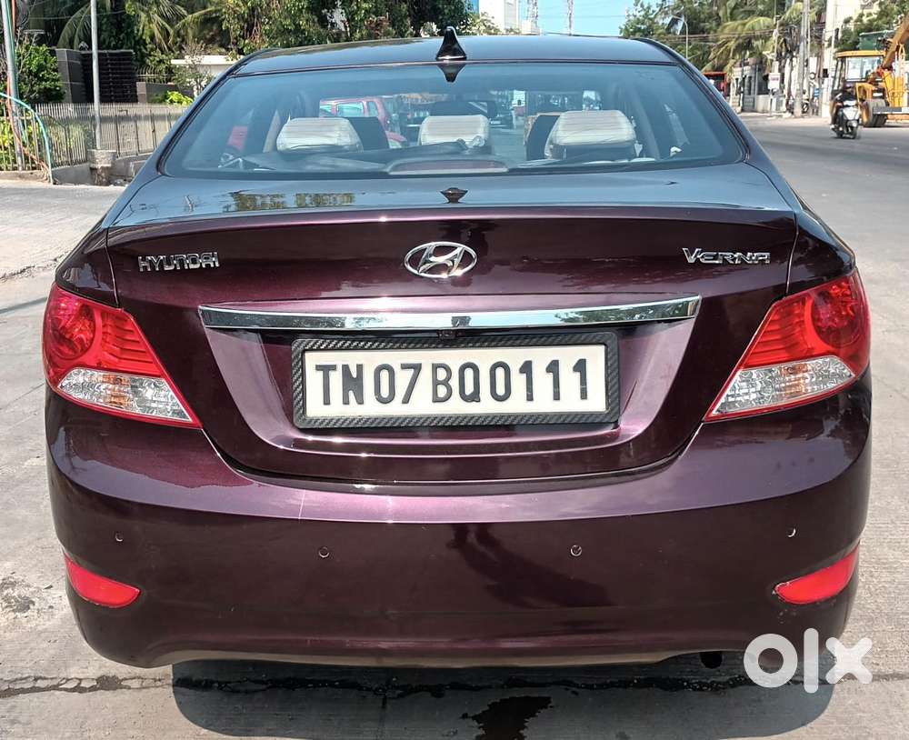 Hyundai Verna Fluidic 1.6 Vtvt Sx, 2011, Petrol