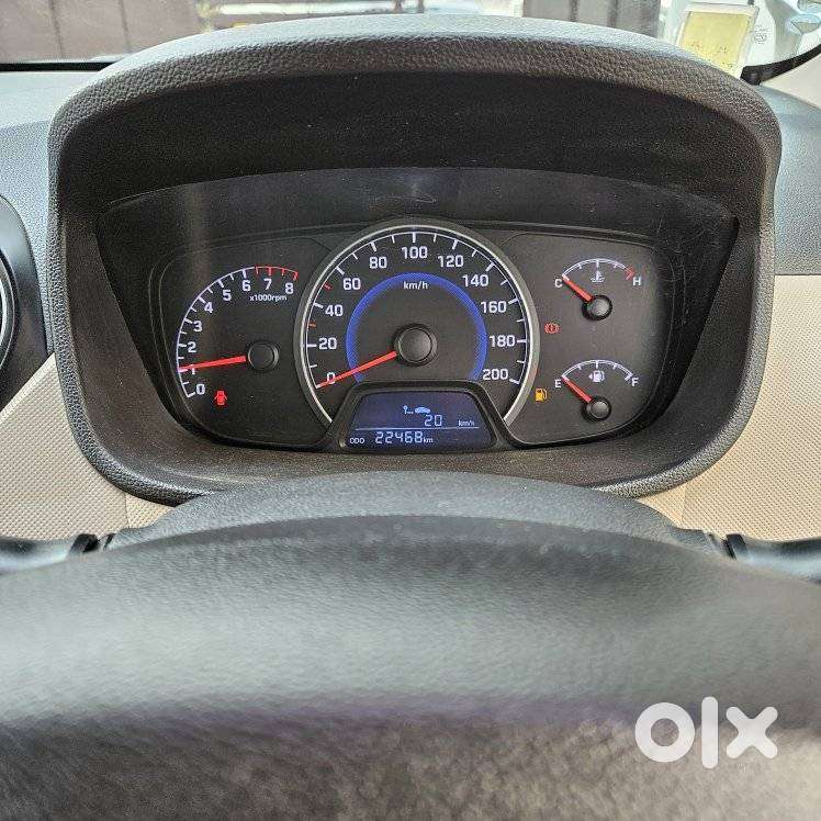 Hyundai Grand I10 2013-2016 Sportz, 2015, Petrol