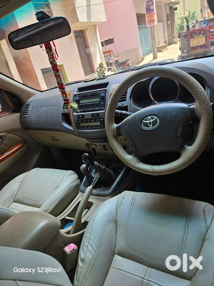 Toyota Fortuner 3.0 4x4 Manual, 2010, Diesel