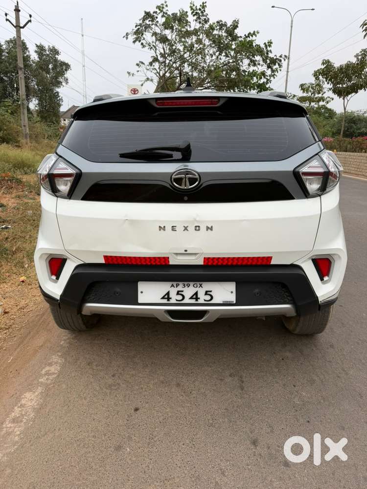 Tata Nexon Diesel 2020 With Sunroof High End Model