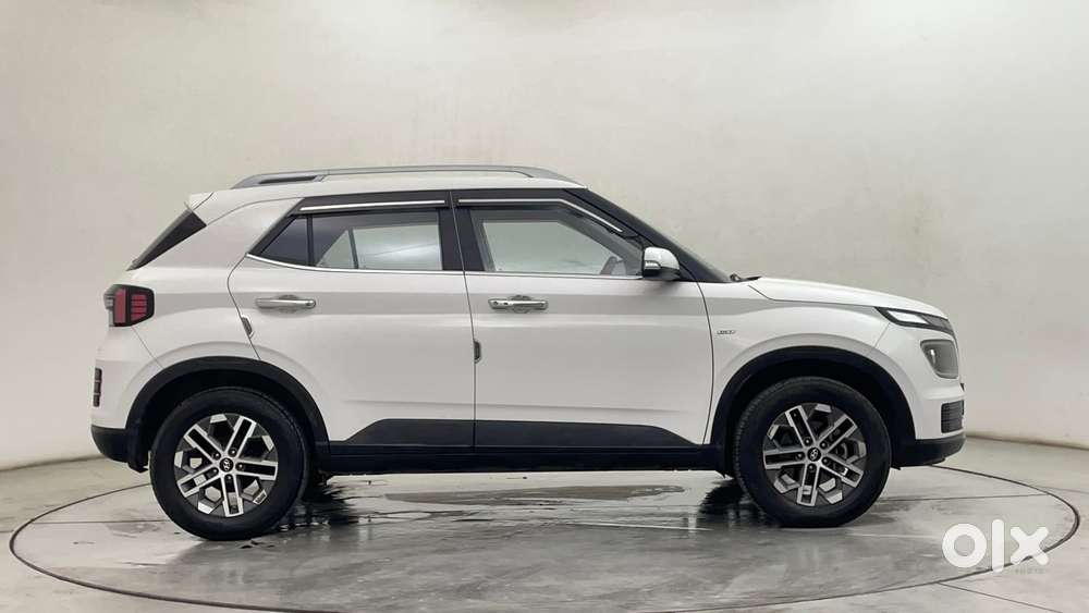 Hyundai Venue 1.0 Sx (o) Turbo Dct, 2024, Petrol