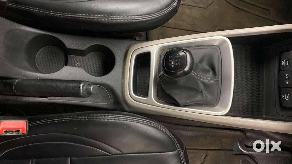 Hyundai Venue [2022-ongoing] 1.2 S, 2023, Petrol