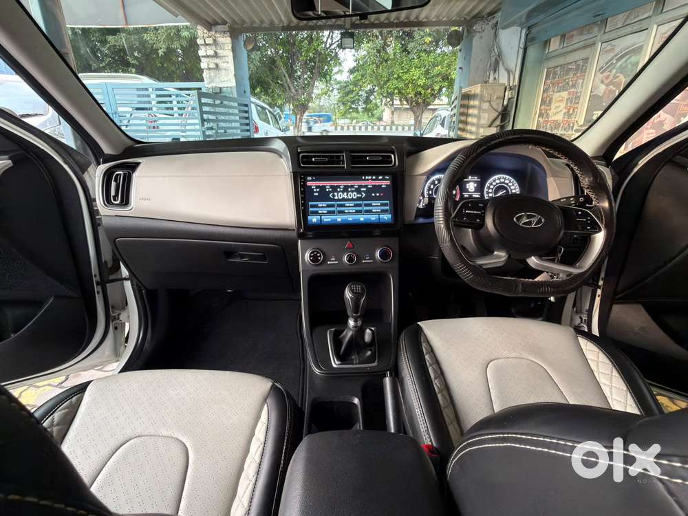 Hyundai Creta 1.5 E Petrol, 2022, Petrol