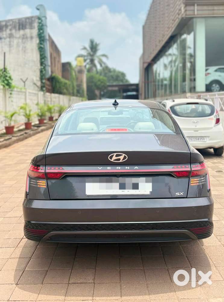 Hyundai Verna 1.5 Sx Vtvt, 2023, Petrol